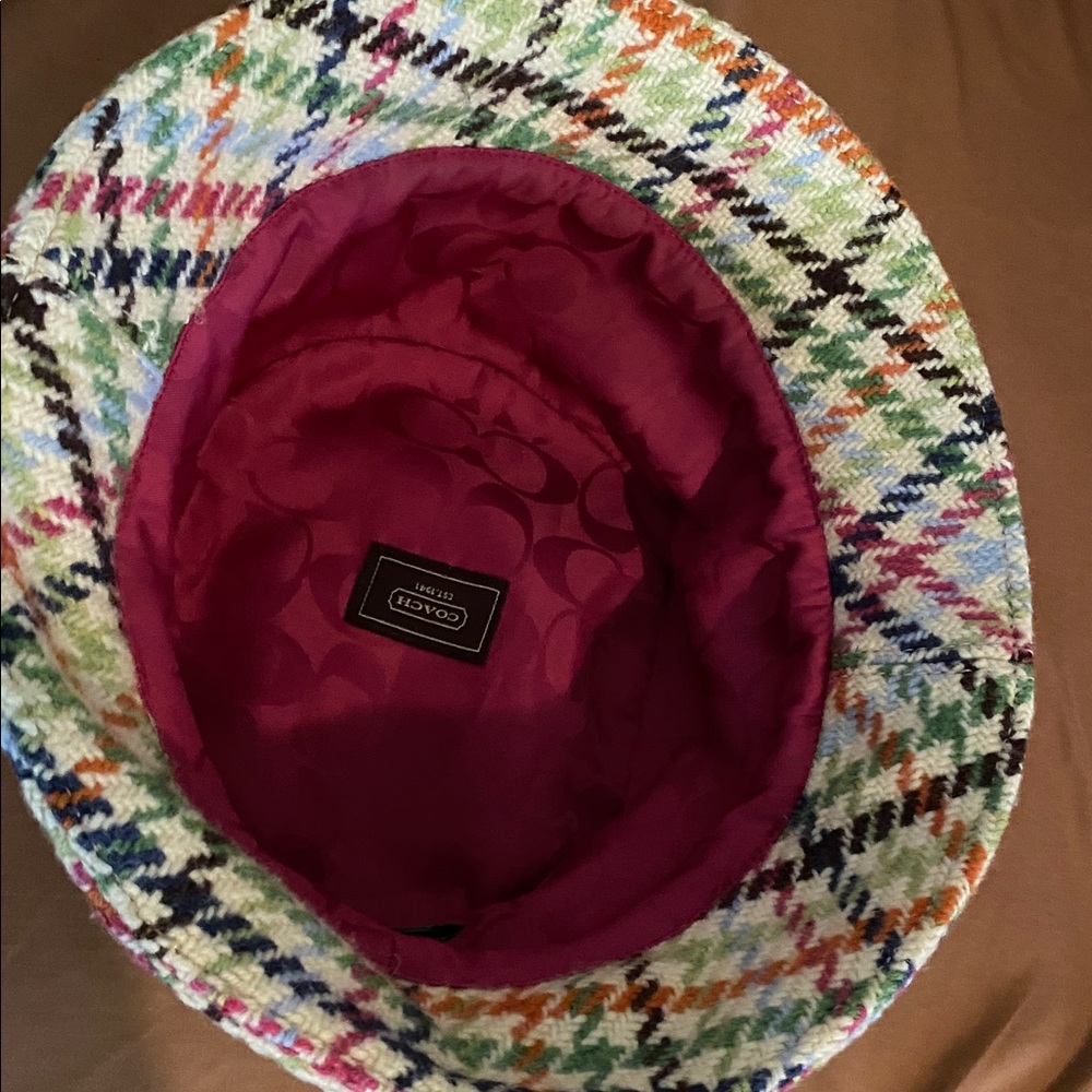 Coach Hat - Picture 6 of 7